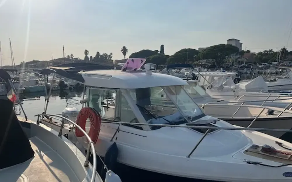 slider 18 Jeanneau Merry Fisher 625