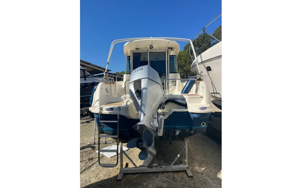 slider 2 Jeanneau Merry Fisher 625