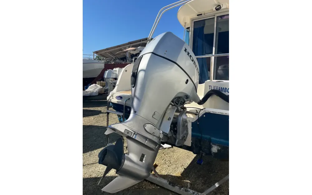 slider 3 Jeanneau Merry Fisher 625