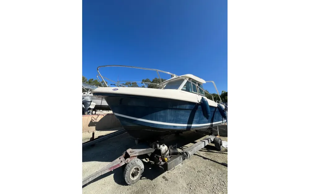 slider 5 Jeanneau Merry Fisher 625