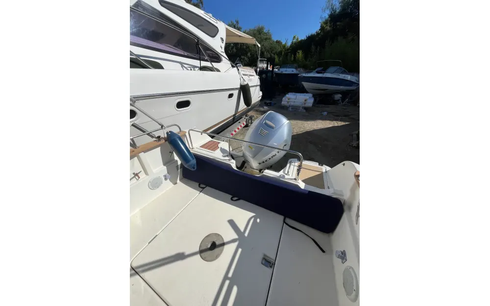 slider 7 Jeanneau Merry Fisher 625