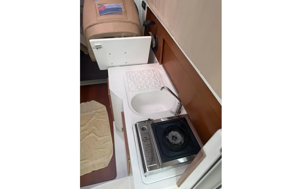 slider 11 Jeanneau Merry Fisher 645