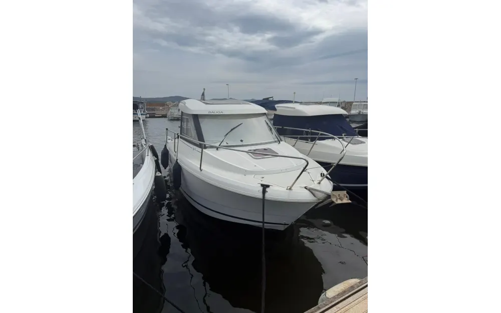 slider 1 Jeanneau Merry Fisher 645