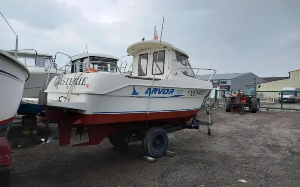 slider 0 Baltic Yachts Arvor 18