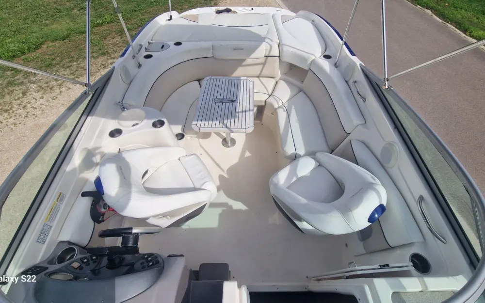 slider 4 Rinker Captiva 246 Br
