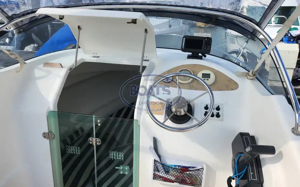 slider 2 B2 Marine Cap Ferret 552