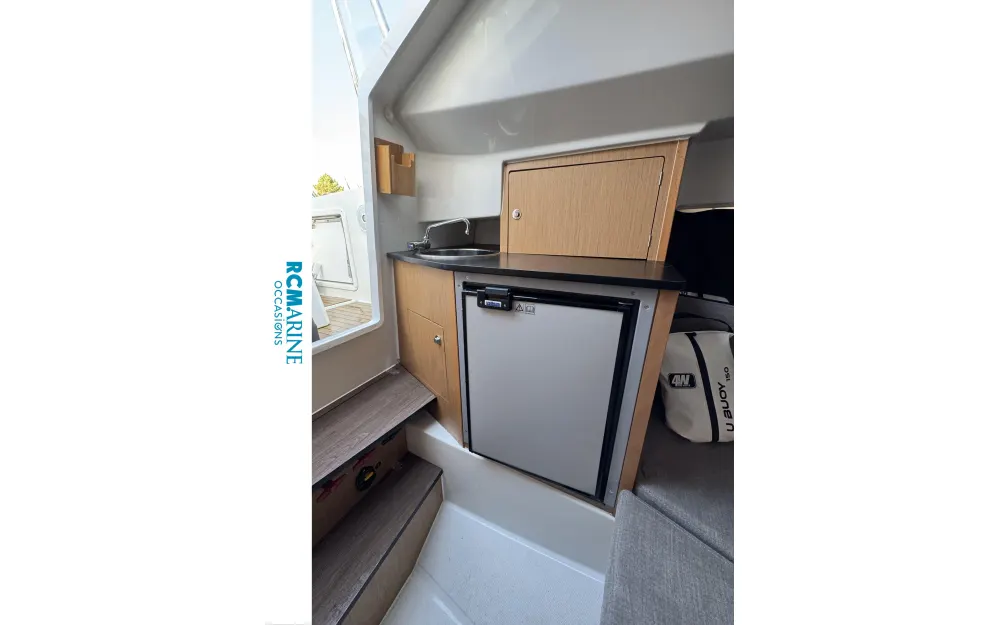 slider 8 Beneteau Flyer 8 SUNdeck