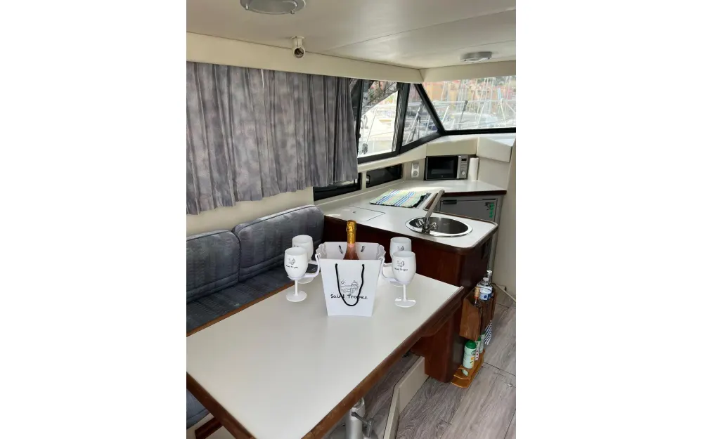 slider 21 Carver 850 Fly