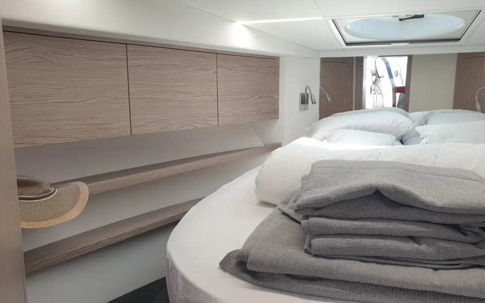 slider 2 Rio Yachts Parana 38