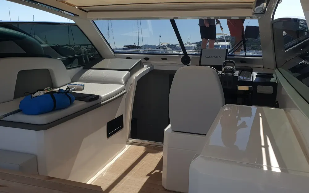 slider 15 Rio Yachts Parana 38