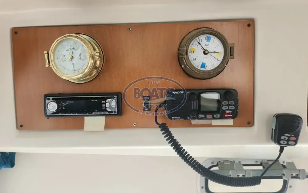 slider 10 Beneteau Antares Serie 9