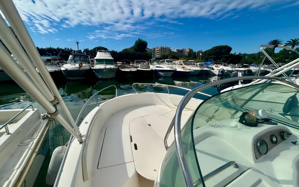 slider 3 Jeanneau Cap Camarat 625