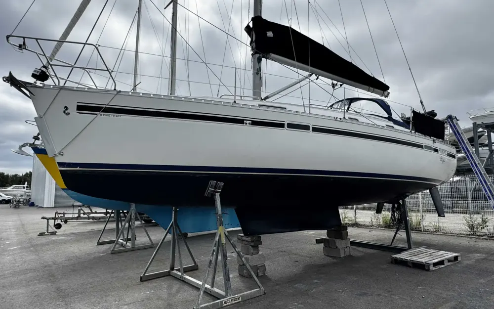 slider 1 Beneteau Oceanis 331