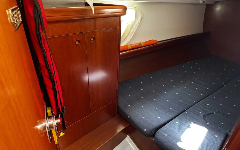 slider 19 Beneteau Oceanis 331