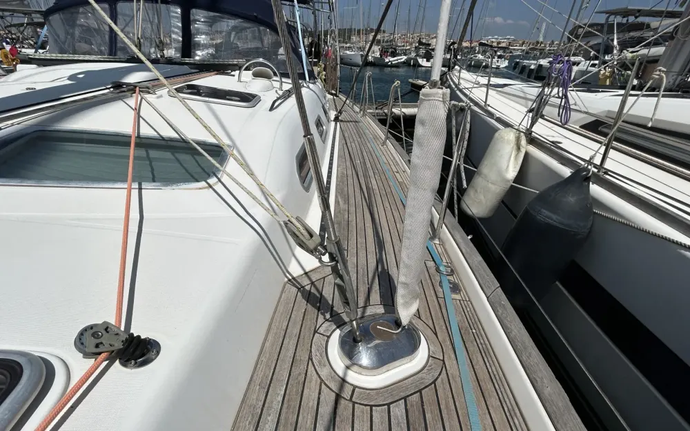 slider 20 Beneteau Oceanis 523