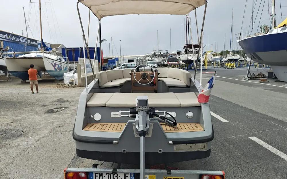 slider 2 Rand Boats Picnic 18
