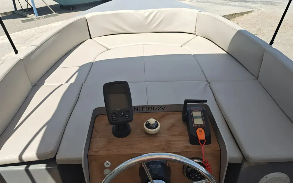 slider 6 Rand Boats Picnic 18
