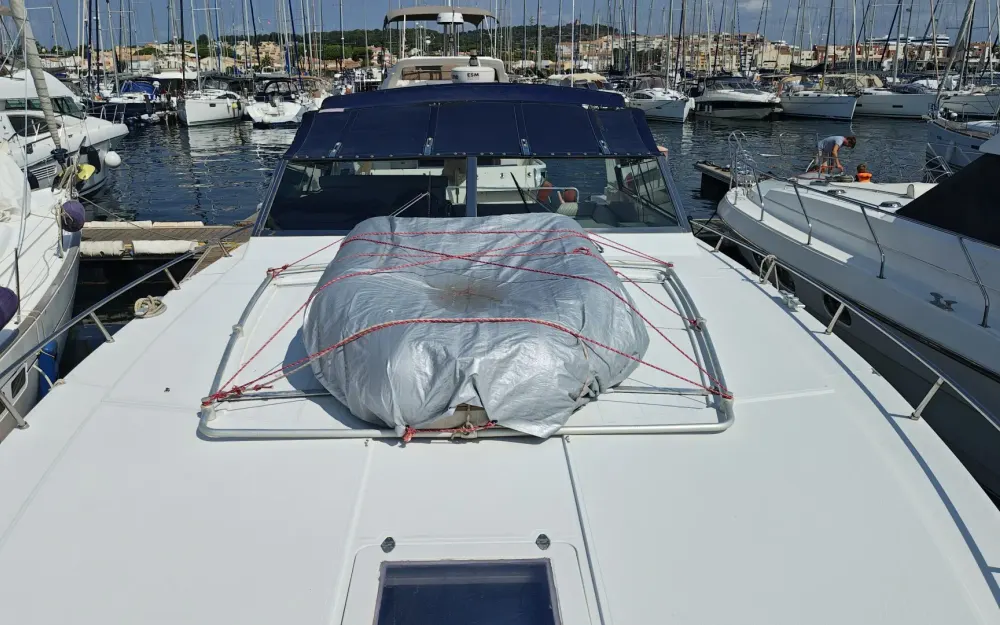 slider 13 Ferretti Altura 47