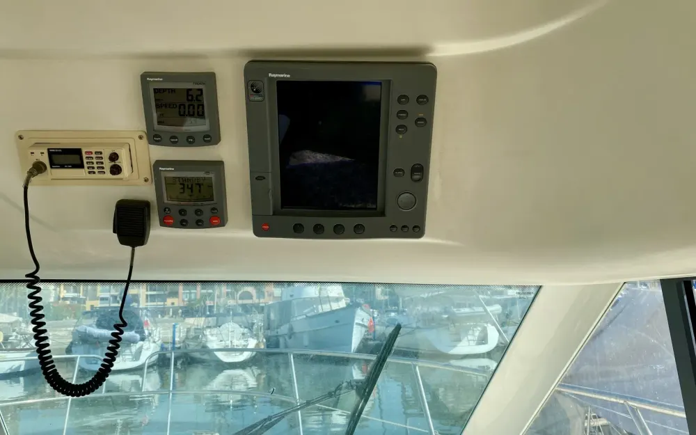 slider 17 Jeanneau Prestige 32