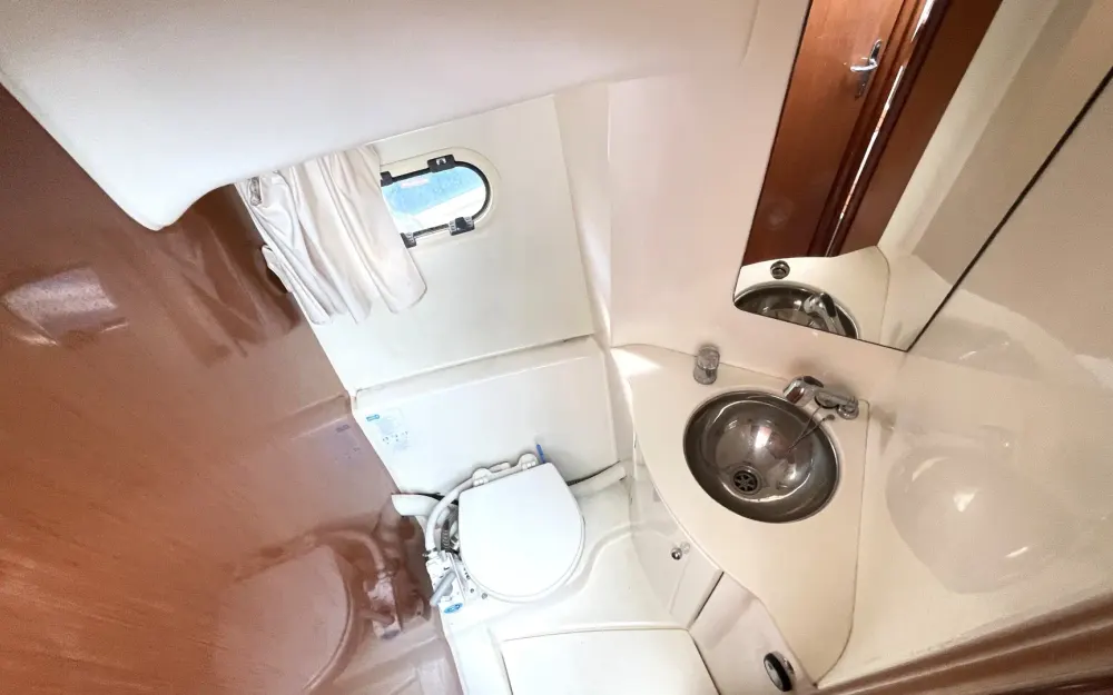 slider 8 Jeanneau Prestige 32