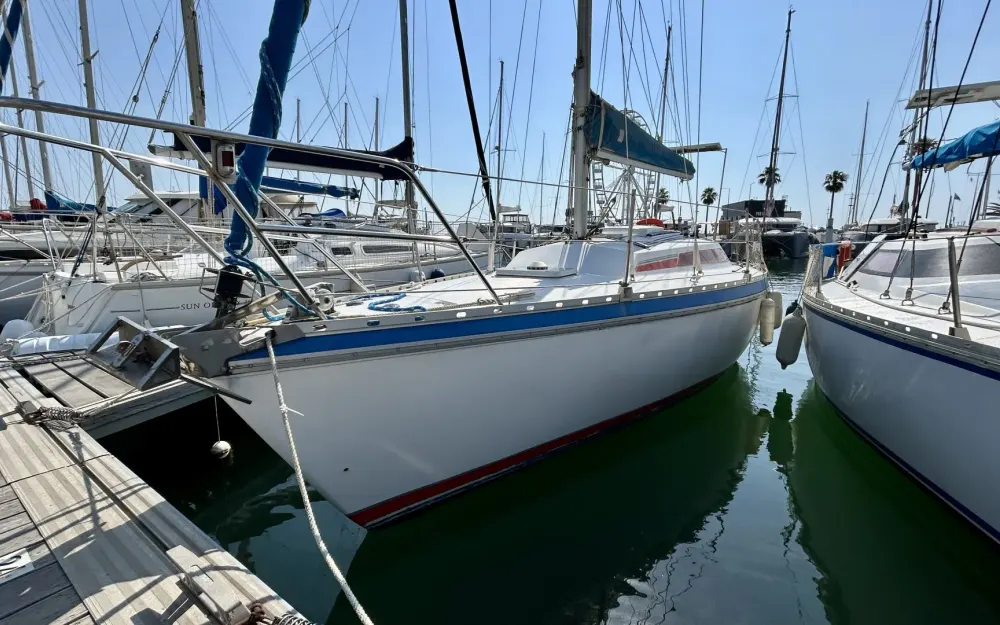 slider 1 Jeanneau Aquila