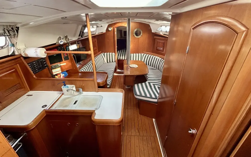slider 9 Beneteau Oceanis 361 Clipper