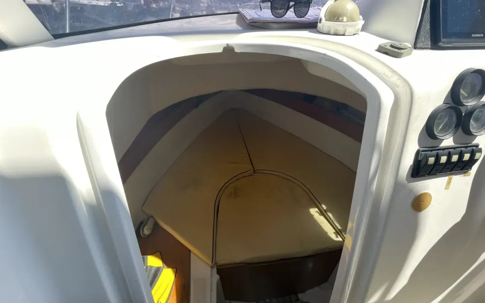 slider 6 Beneteau Ombrine 700
