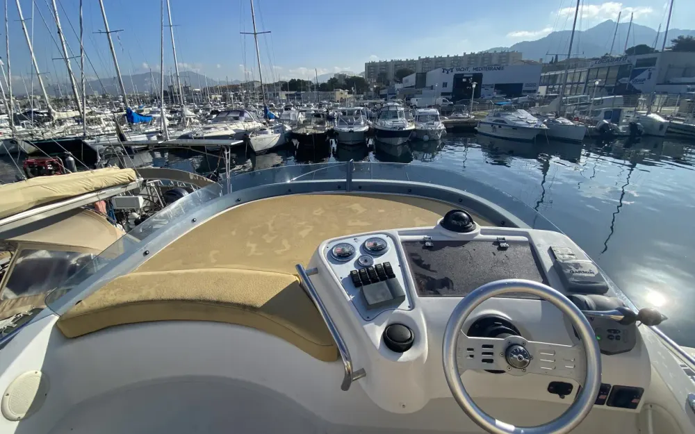 slider 1 Sessa Marine Dorado 36