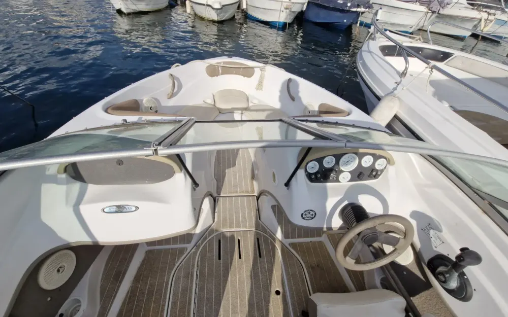 slider 1 Four Winns Horizon 180
