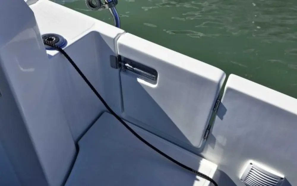 slider 11 Jeanneau Merry Fisher 795