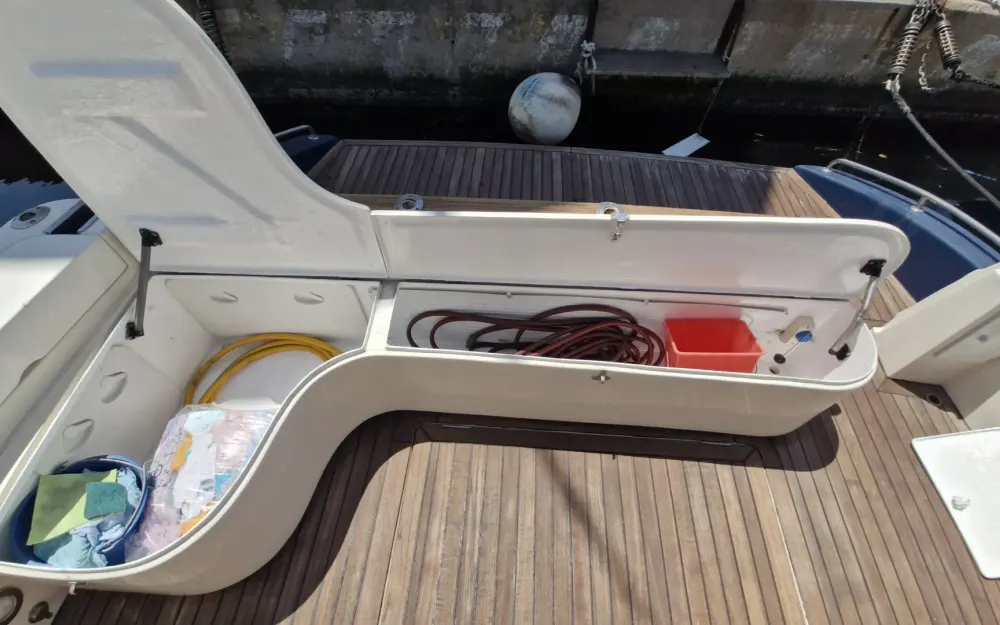 slider 26 Cayman  43 WA