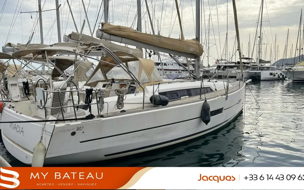 slider 0 Dufour  382 Grand Large