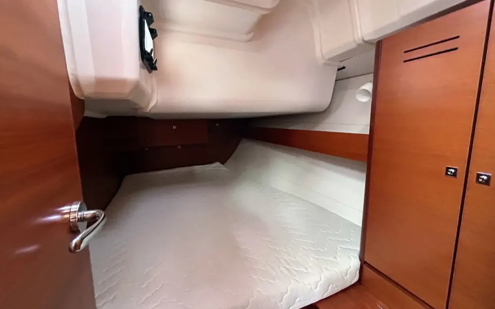 slider 9 Dufour  382 Grand Large