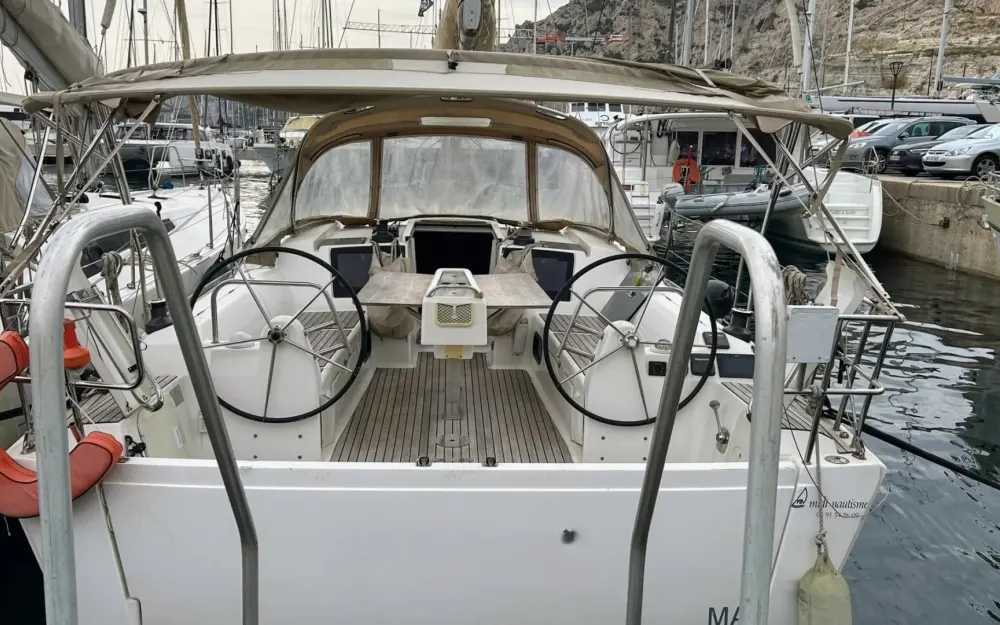 slider 3 Dufour  382 Grand Large
