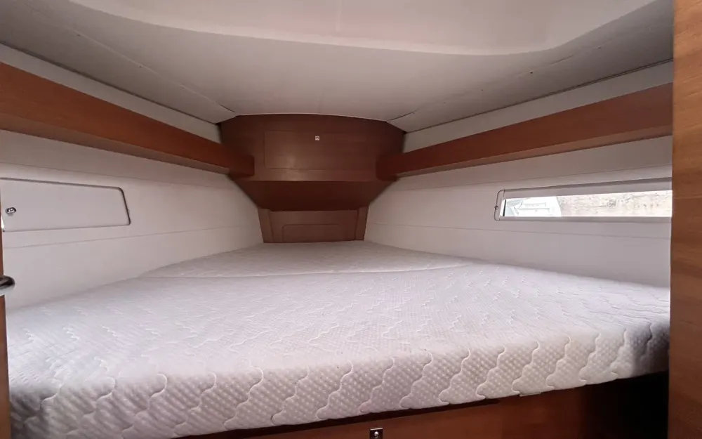 slider 5 Dufour  382 Grand Large