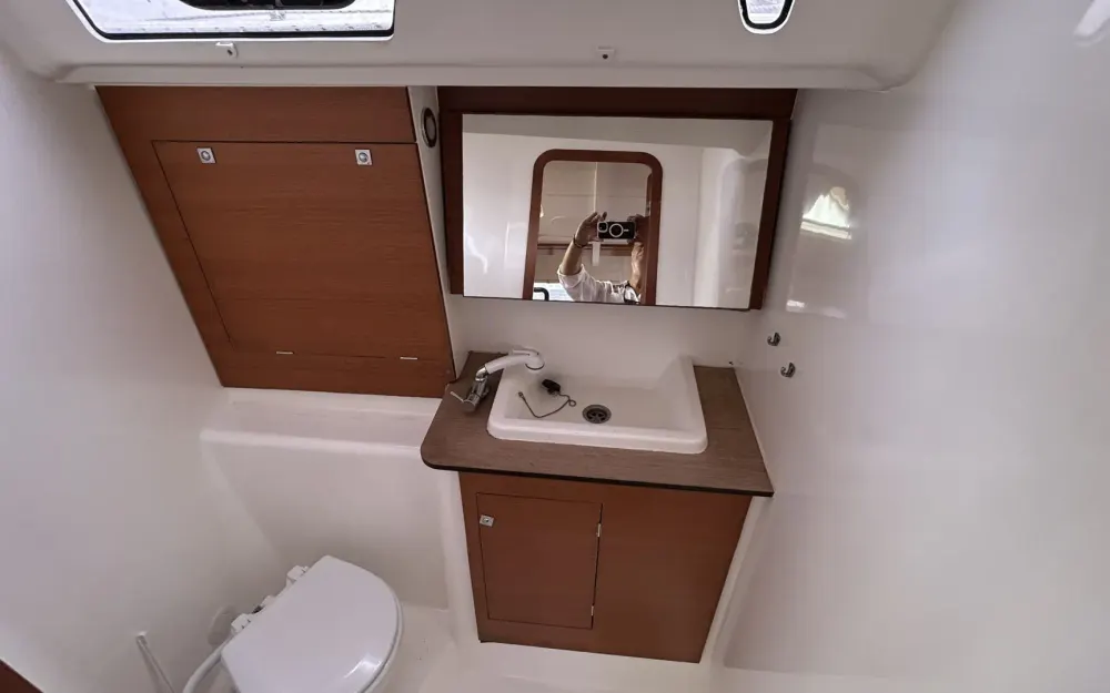 slider 8 Dufour  382 Grand Large