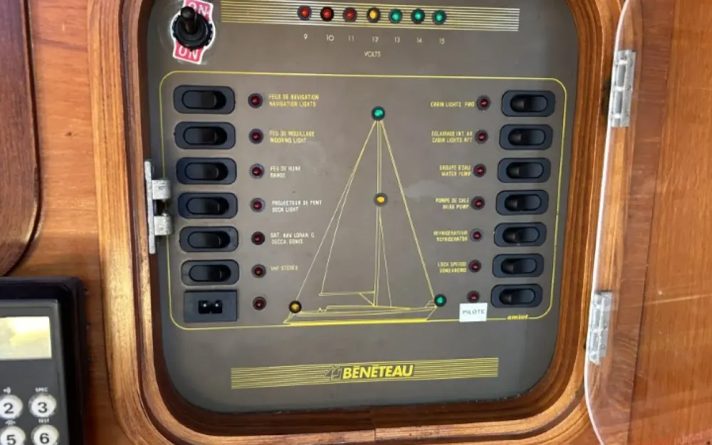 slider 10 Beneteau First 375