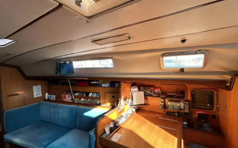 slider 8 Beneteau First 375