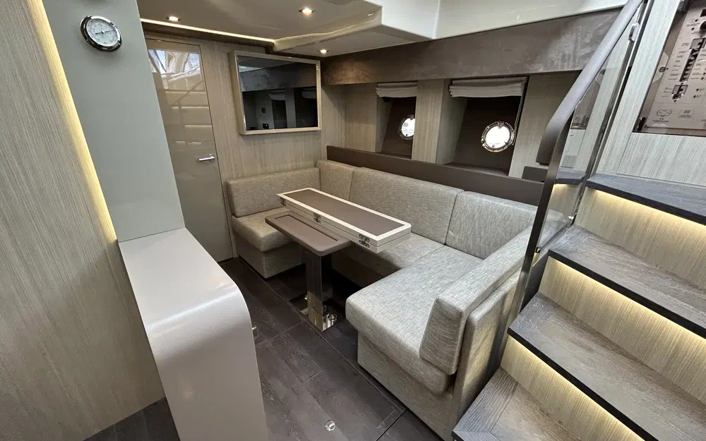 slider 9 Cranchi 60 ST