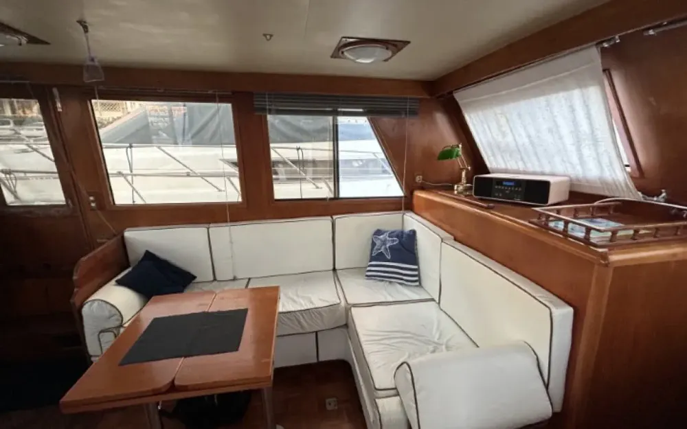 slider 11 Ocean Alexander  38