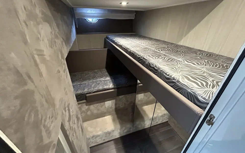 slider 15 Cranchi 60 ST