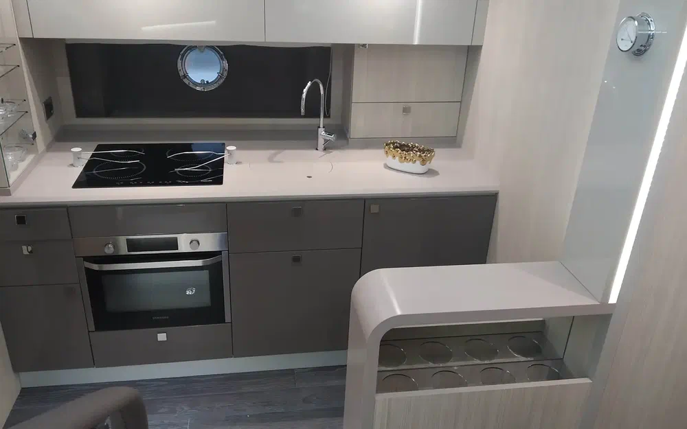 slider 17 Cranchi 60 ST