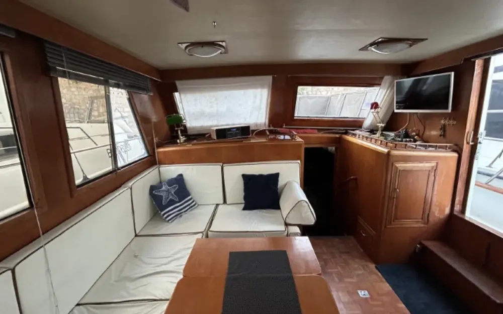 slider 1 Ocean Alexander  38
