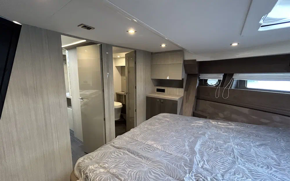 slider 19 Cranchi 60 ST