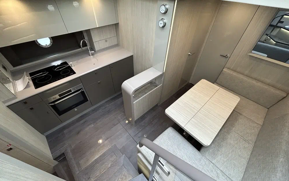 slider 8 Cranchi 60 ST