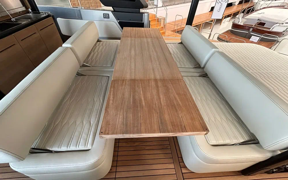 slider 35 Cranchi A46 Luxury Tender