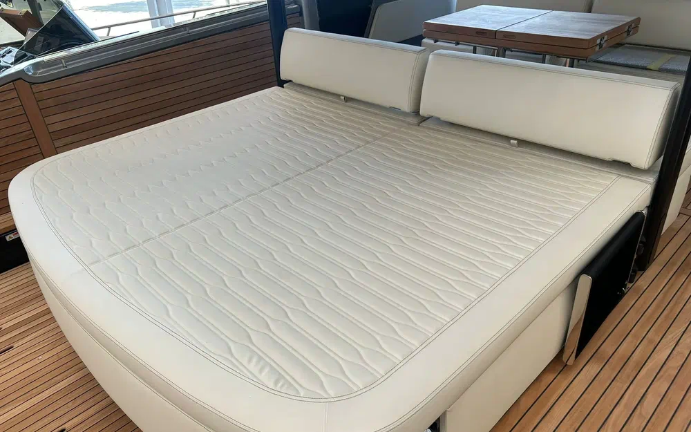 slider 38 Cranchi A46 Luxury Tender