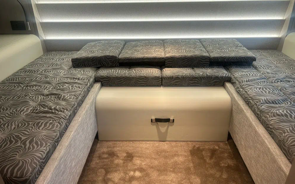 slider 55 Cranchi A46 Luxury Tender