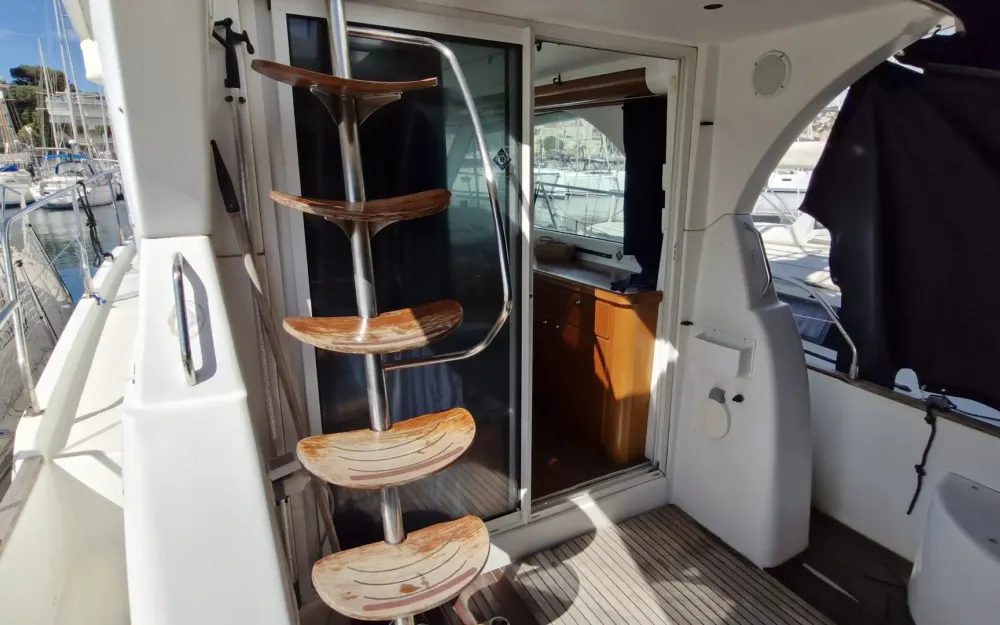 slider 11 Beneteau Antares 980