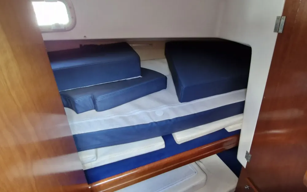 slider 4 Beneteau Antares 980